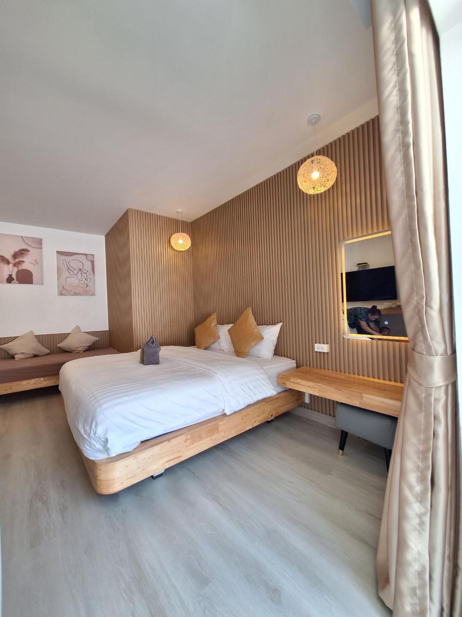 Hotel Koh Larn White House Exterior foto